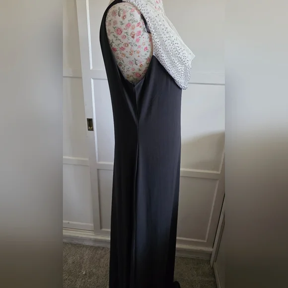 Jackie Jon NY Elegant Black and White Maxi Dress - Picture 4 of 8